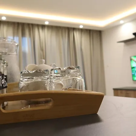 Ocean Breeze Apartment, Sleeps 6, Family-friendly Appartement