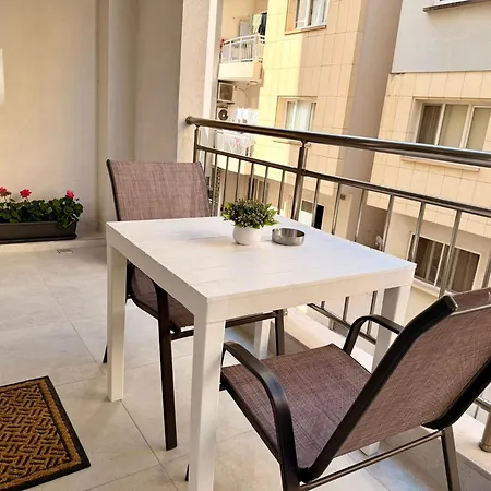 Appartement Ocean Breeze Apartment, Sleeps 6, Family-friendly *