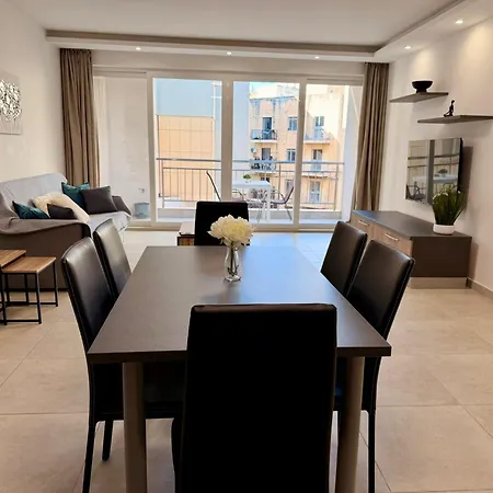 Appartement Ocean Breeze Apartment, Sleeps 6, Family-friendly *